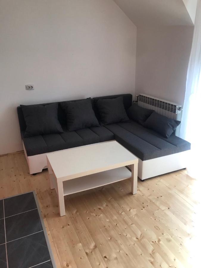 Apartamento Broj Jedan Soko Banja Exterior foto