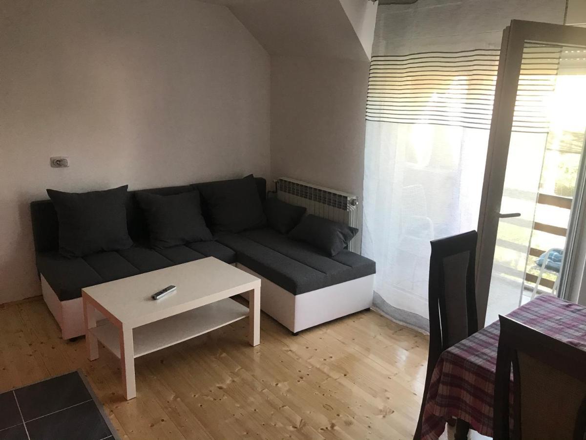 Apartamento Broj Jedan Soko Banja Exterior foto