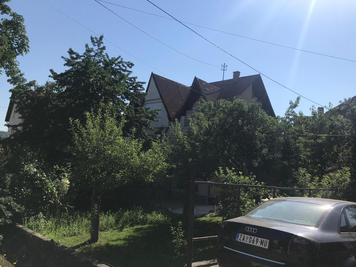 Apartamento Broj Jedan Soko Banja Exterior foto