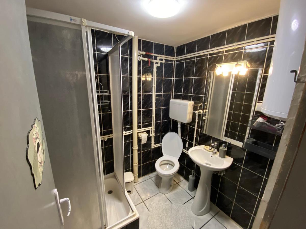 Apartamento Broj Jedan Soko Banja Exterior foto